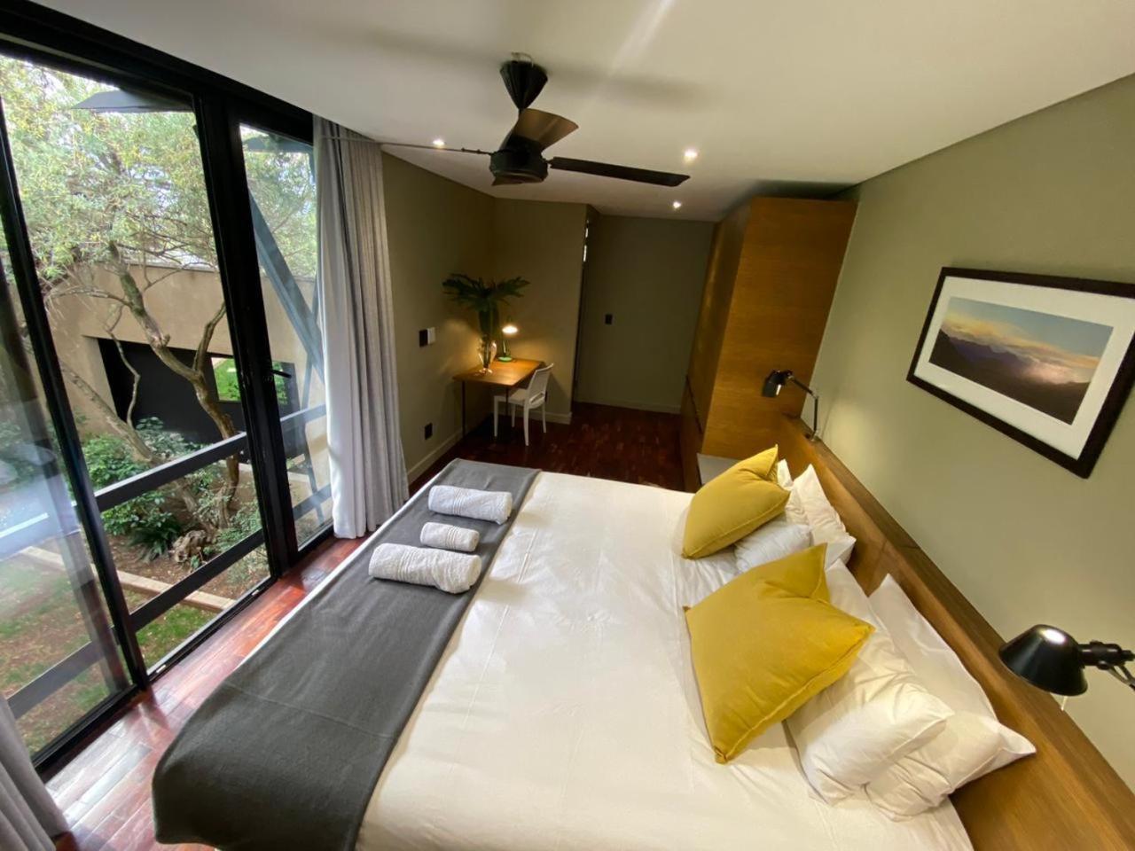 The Hamilton Boutique Hotel Johannesburg Room photo